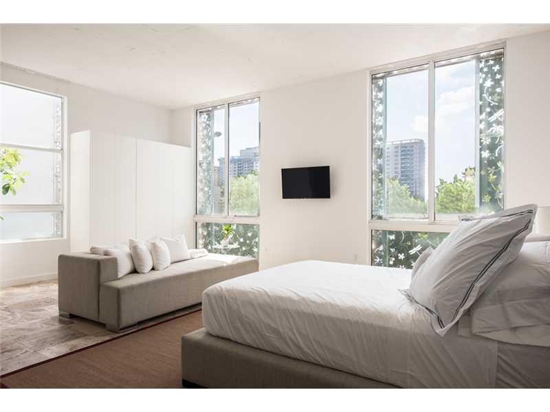 2228 PARK AVENUE CONDO - Residential Lease