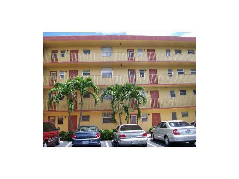 WOW****Spectacular water view from your kitchen and living room in this spacious 1,800 sq. ft. 3/2 corner unit. Master has a large walk-in closet. Unit needs updating, but the size of this unit and views are unbelievable, and for an unbeatable price! Le ase after owning for 2 years. Easy to show!
