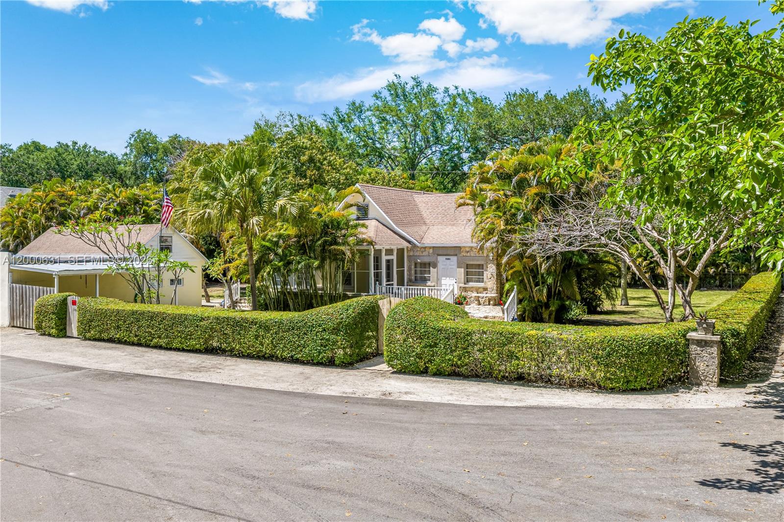 ROBERTS SUB - Residential