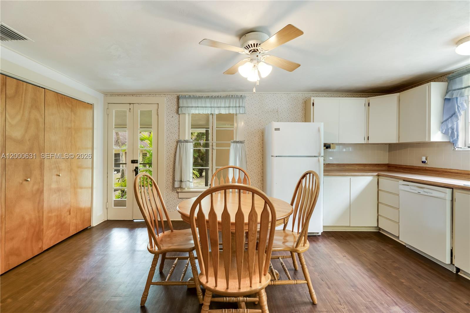 ROBERTS SUB - Residential