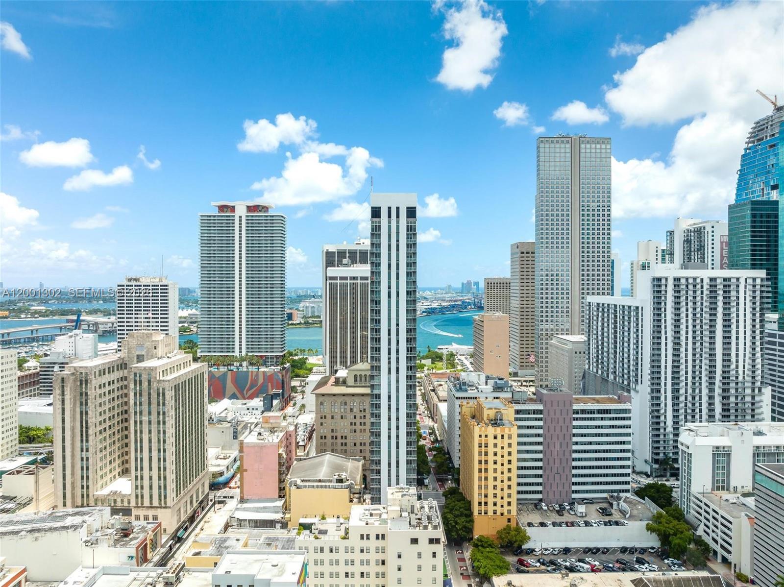 CENTRO CONDO - Residential Lease