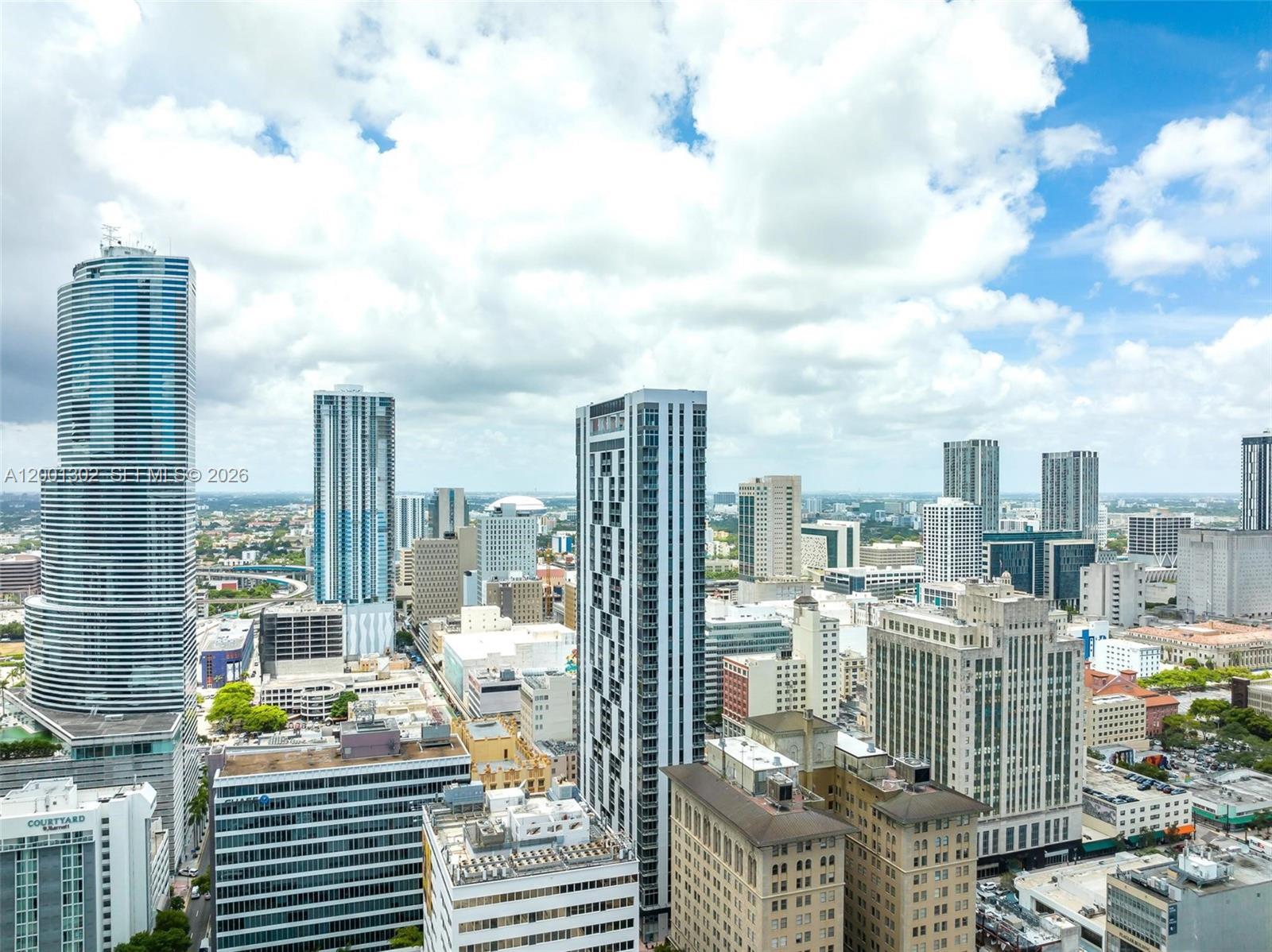 CENTRO CONDO - Residential Lease