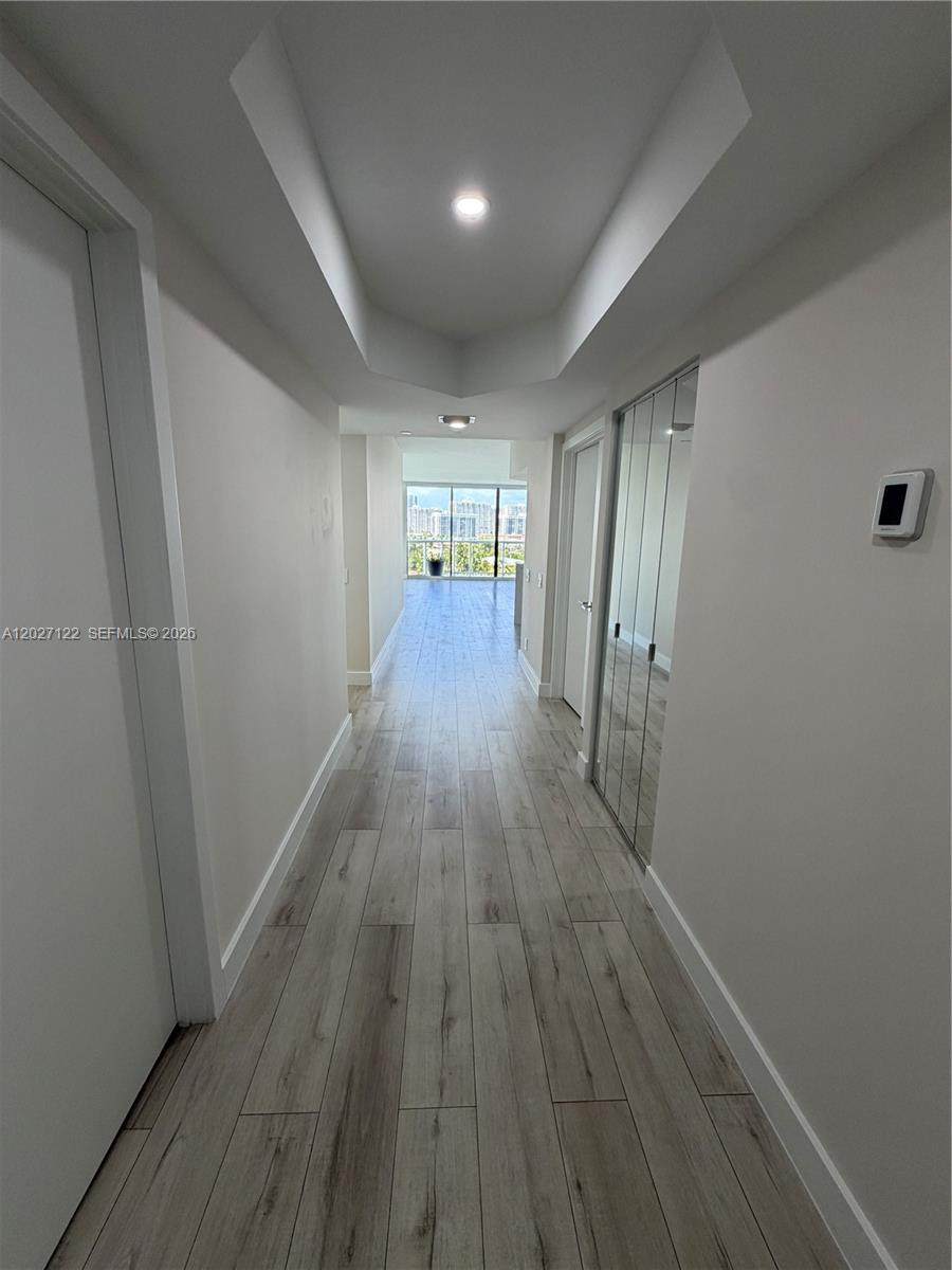 3640 Yacht Club Dr 805