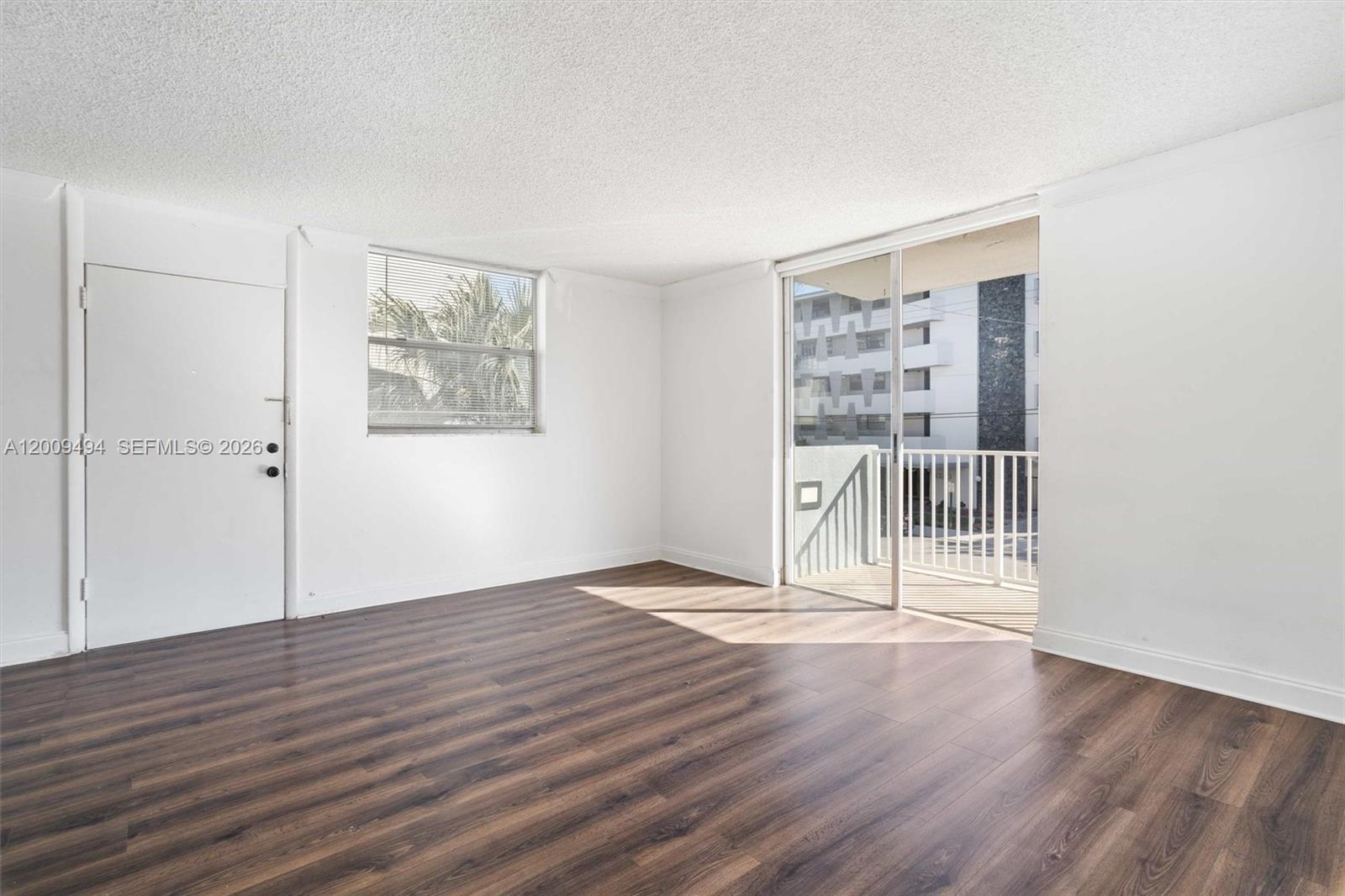 NORTH BAY VILLAS CONDO - Residential
