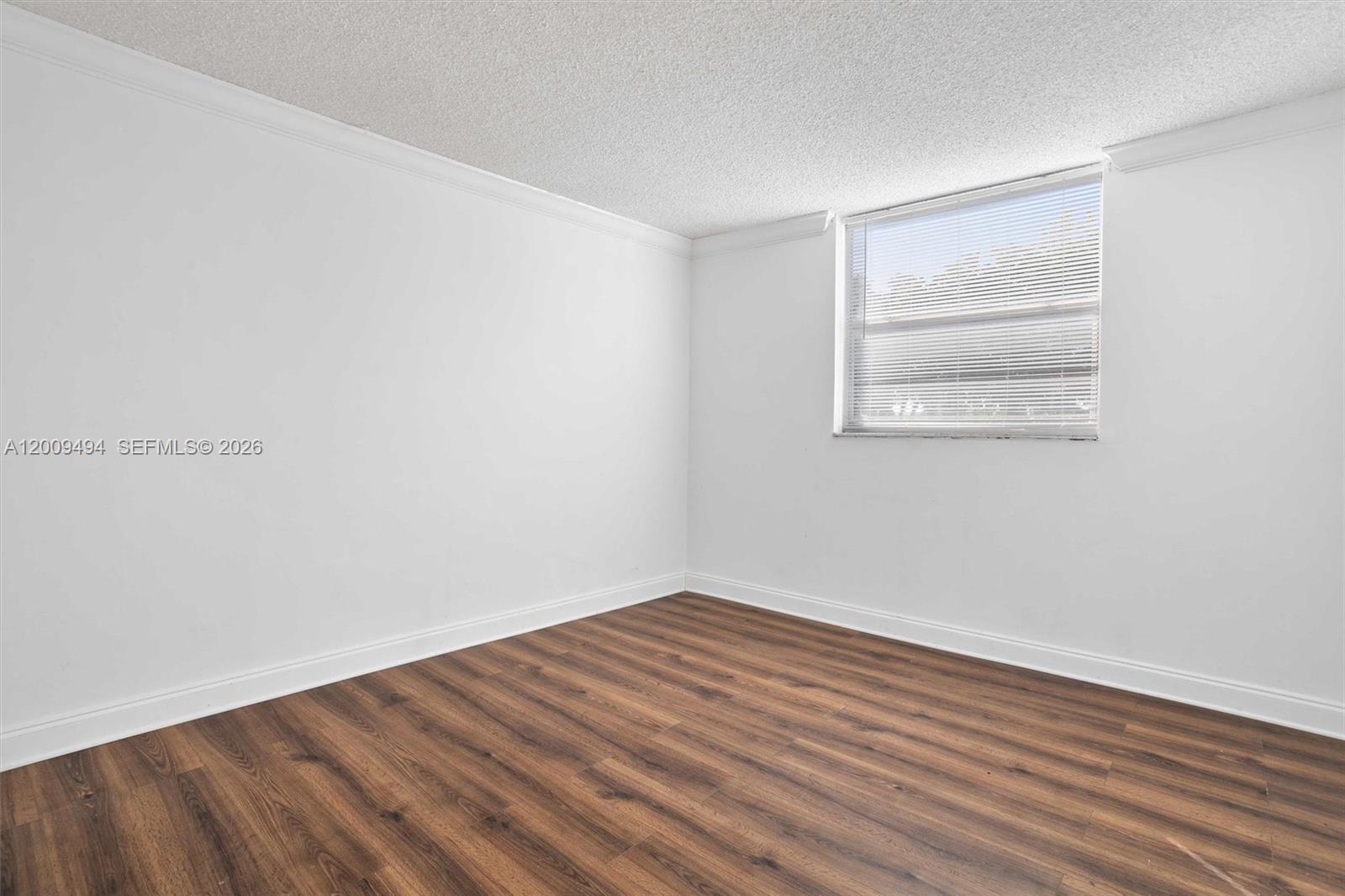 NORTH BAY VILLAS CONDO - Residential