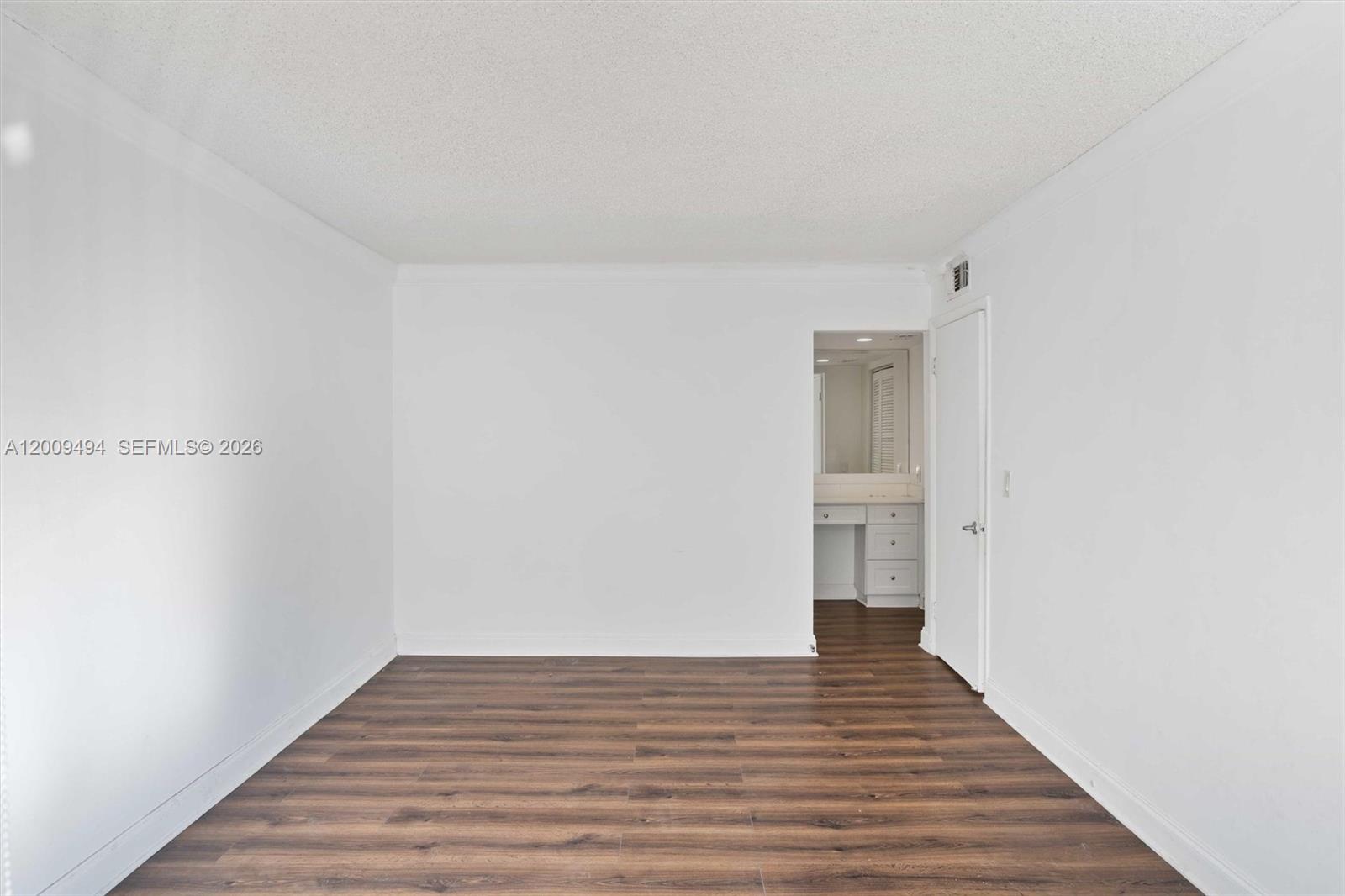 NORTH BAY VILLAS CONDO - Residential