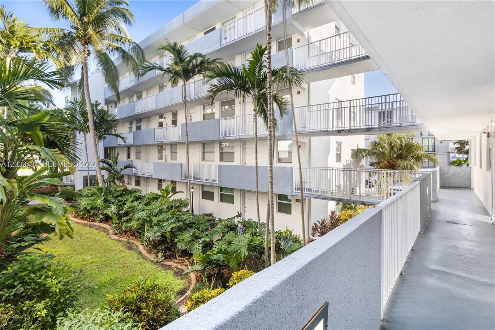NORTH BAY VILLAS CONDO - Residential