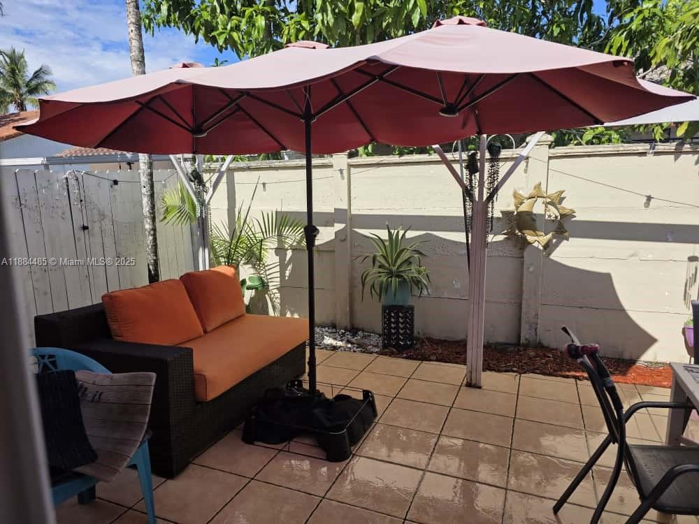 SWEETWATER PARK - Residential