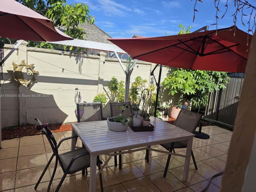 SWEETWATER PARK - Residential