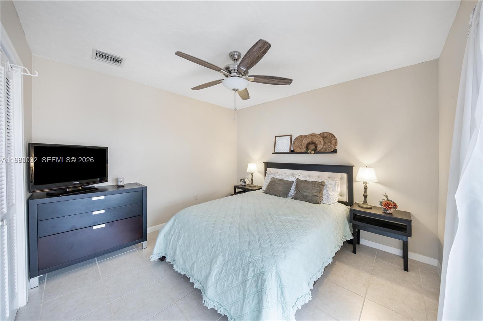 HEFTLER HOMES SUNSET PARK - Residential