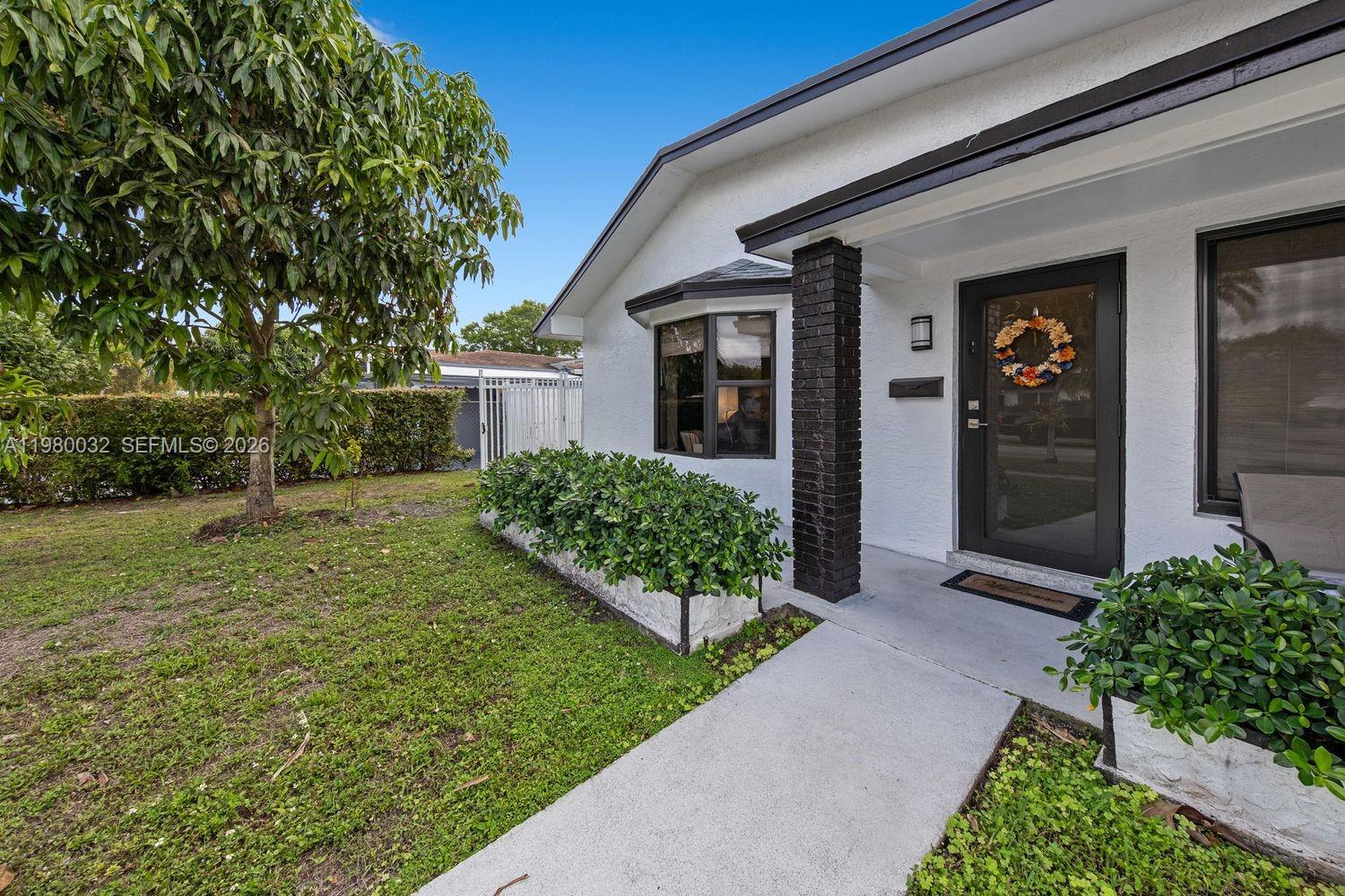 HEFTLER HOMES SUNSET PARK - Residential