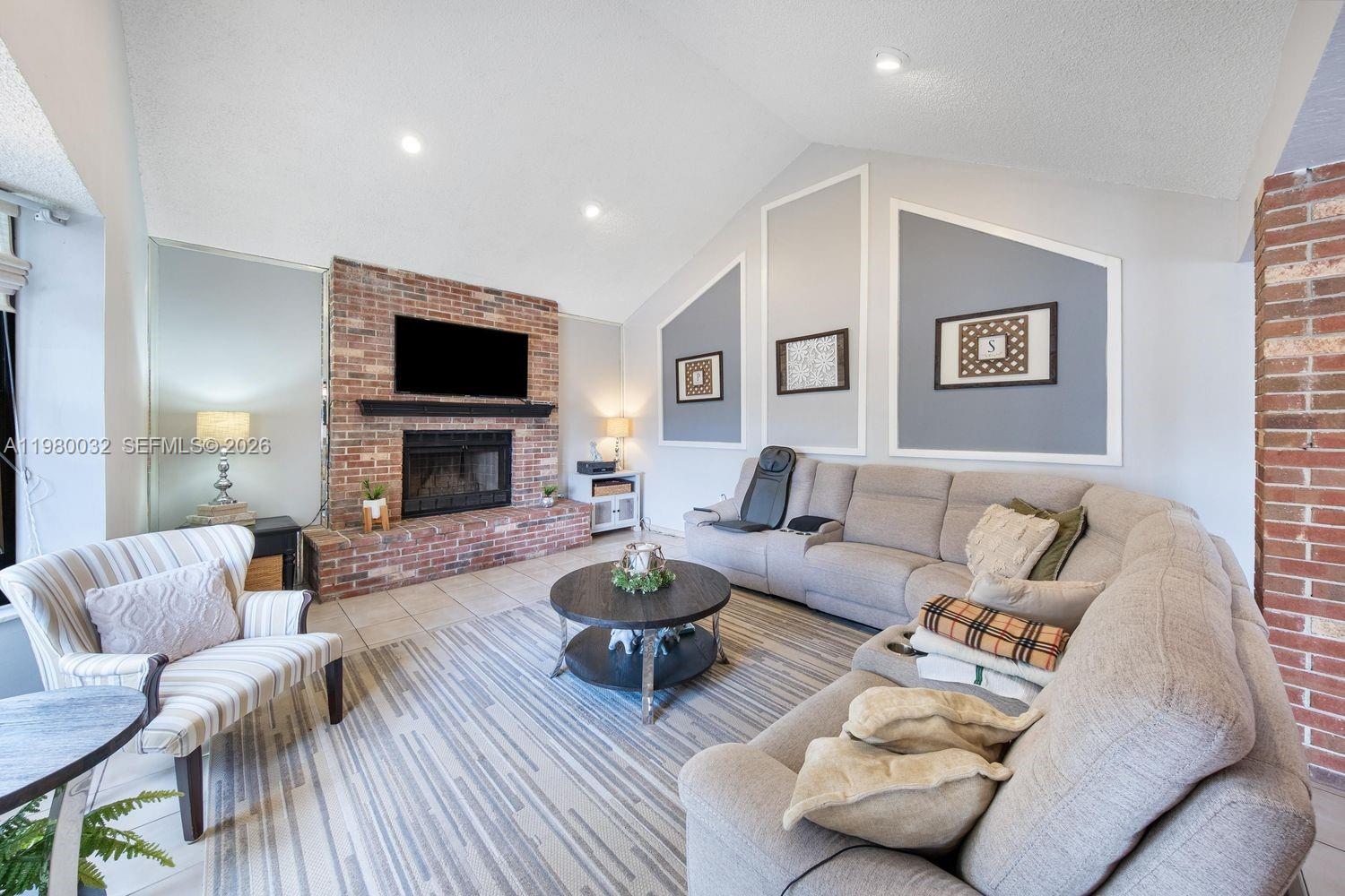 HEFTLER HOMES SUNSET PARK - Residential