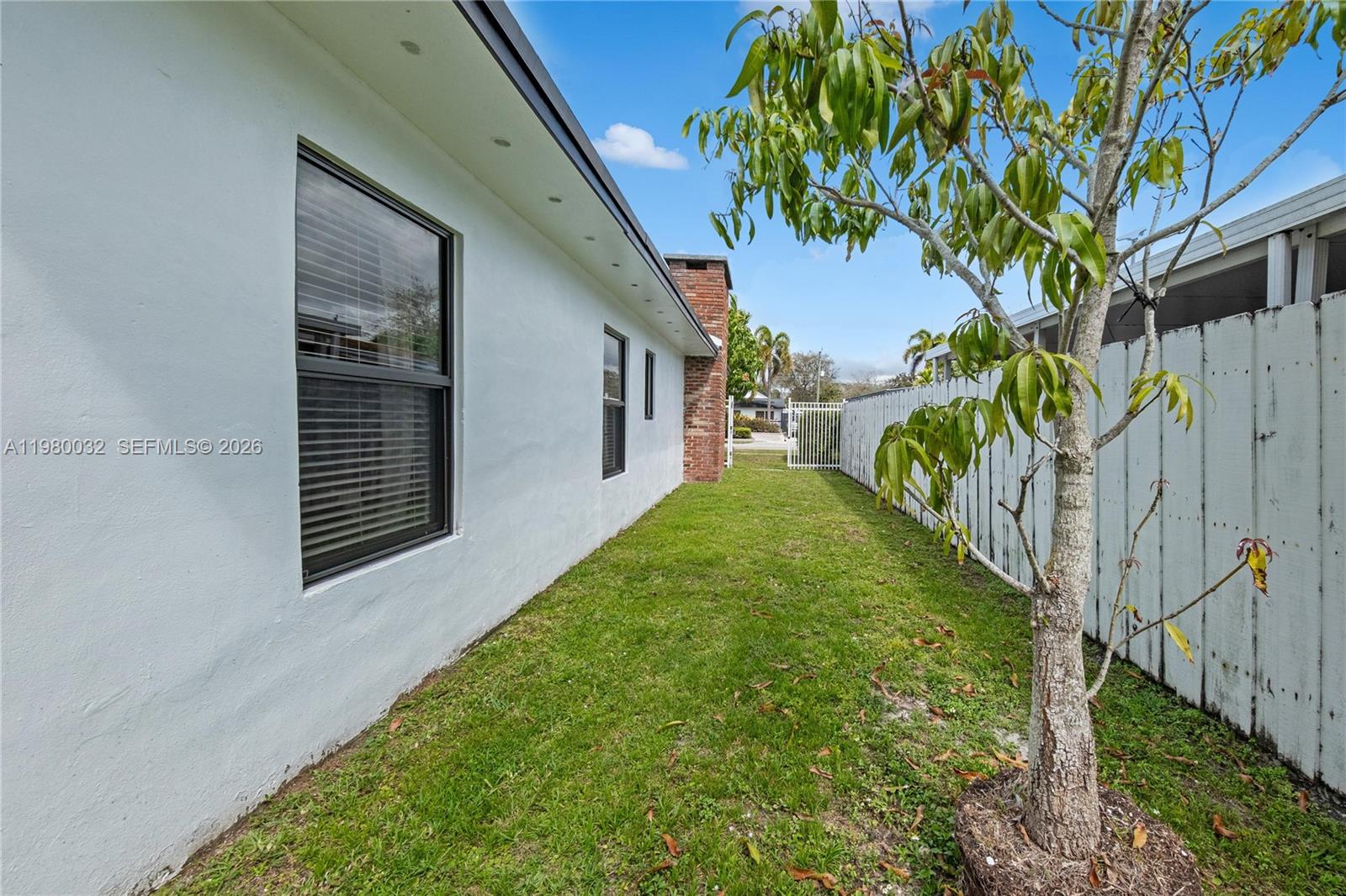 HEFTLER HOMES SUNSET PARK - Residential