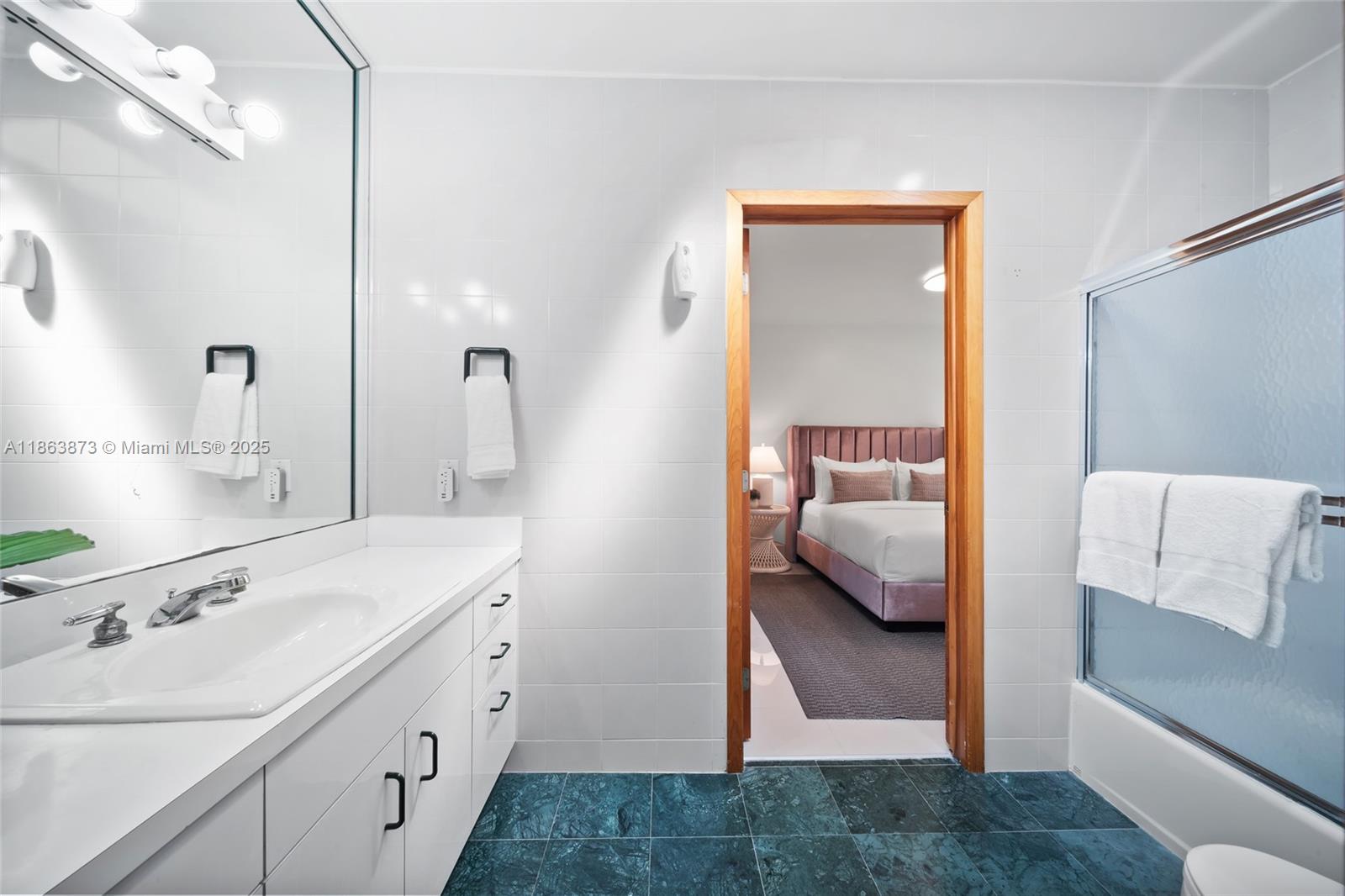 KILLIAN ACRES - Residential