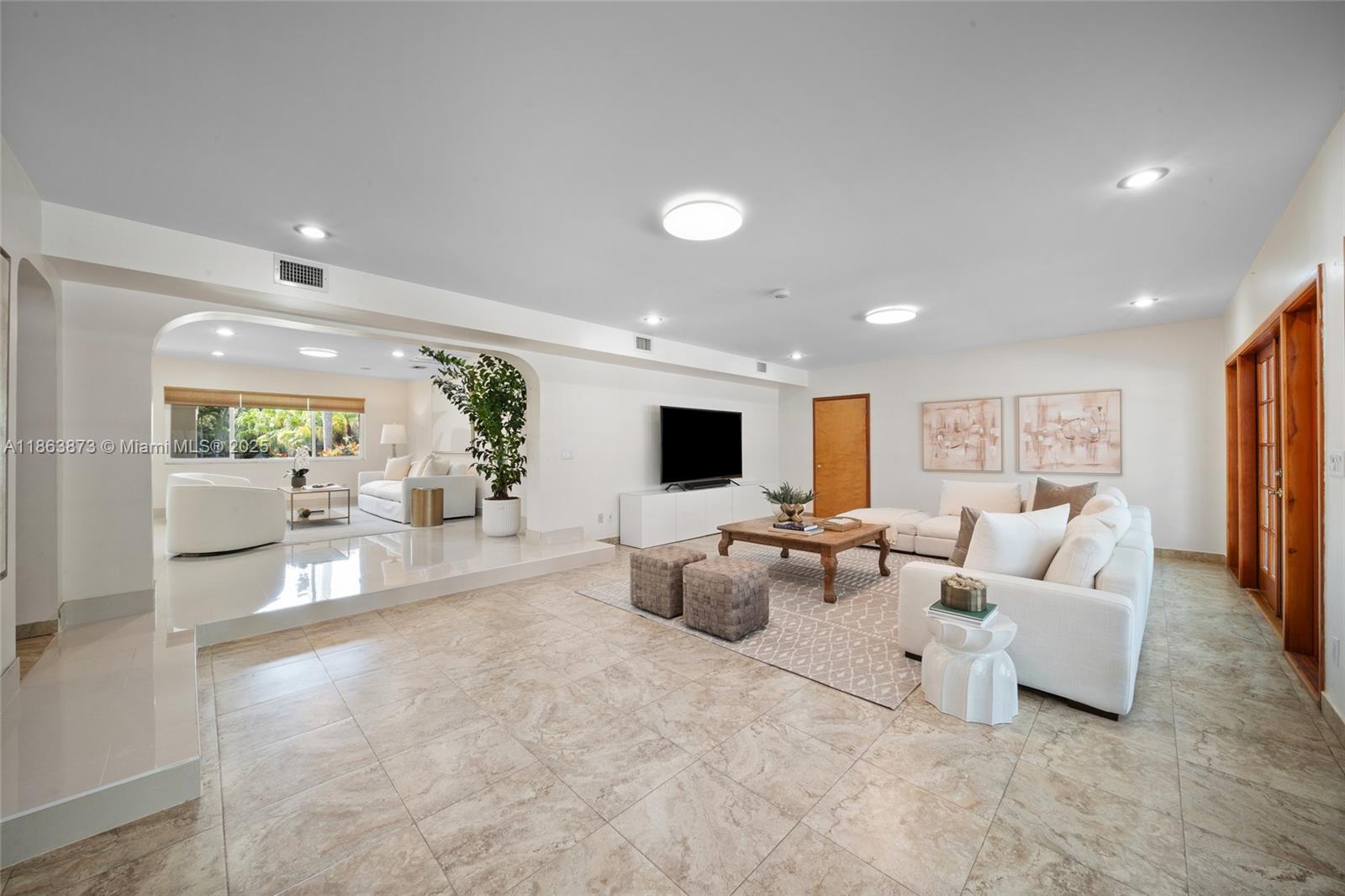 KILLIAN ACRES - Residential