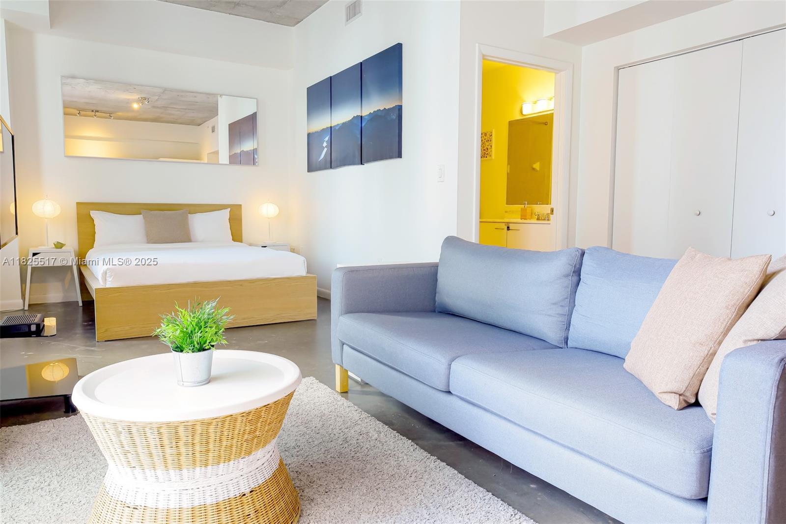 THE LOFT DOWNTOWN II COND - Residential