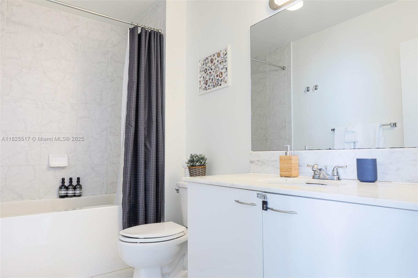 THE LOFT DOWNTOWN II COND - Residential