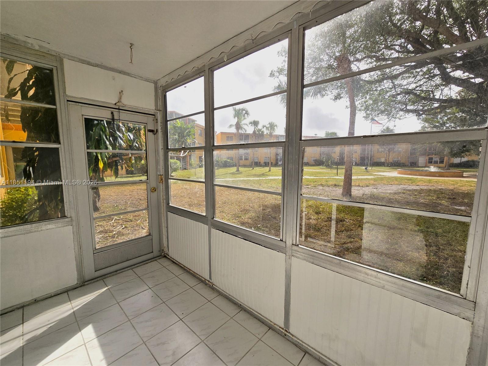 4334 NW 9th Ave 9-1B