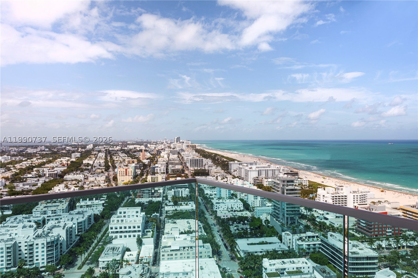 300 S Pointe Dr 3405