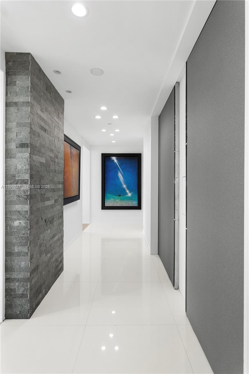 PORTOFINO TOWER CONDO - Residential