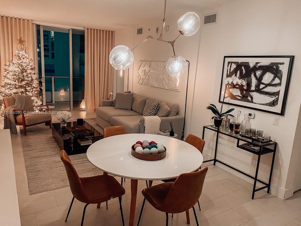 BRICKELLHOUSE CONDO - Residential