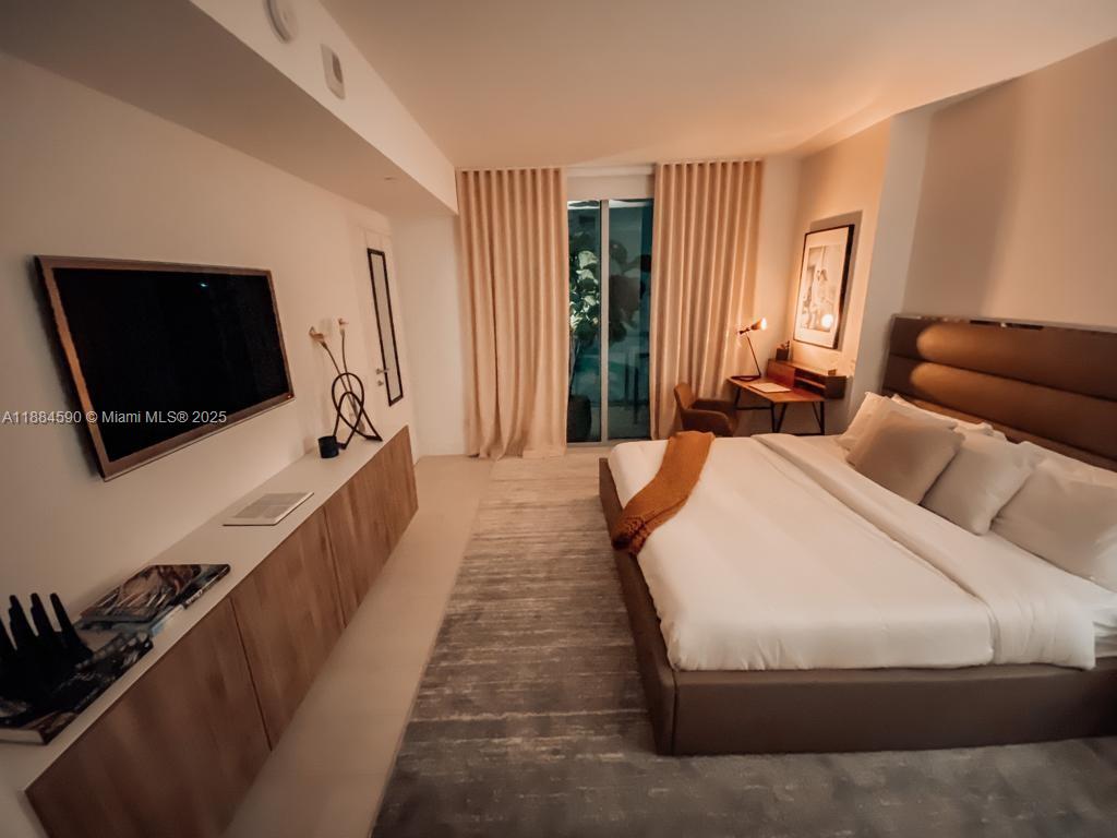 BRICKELLHOUSE CONDO - Residential