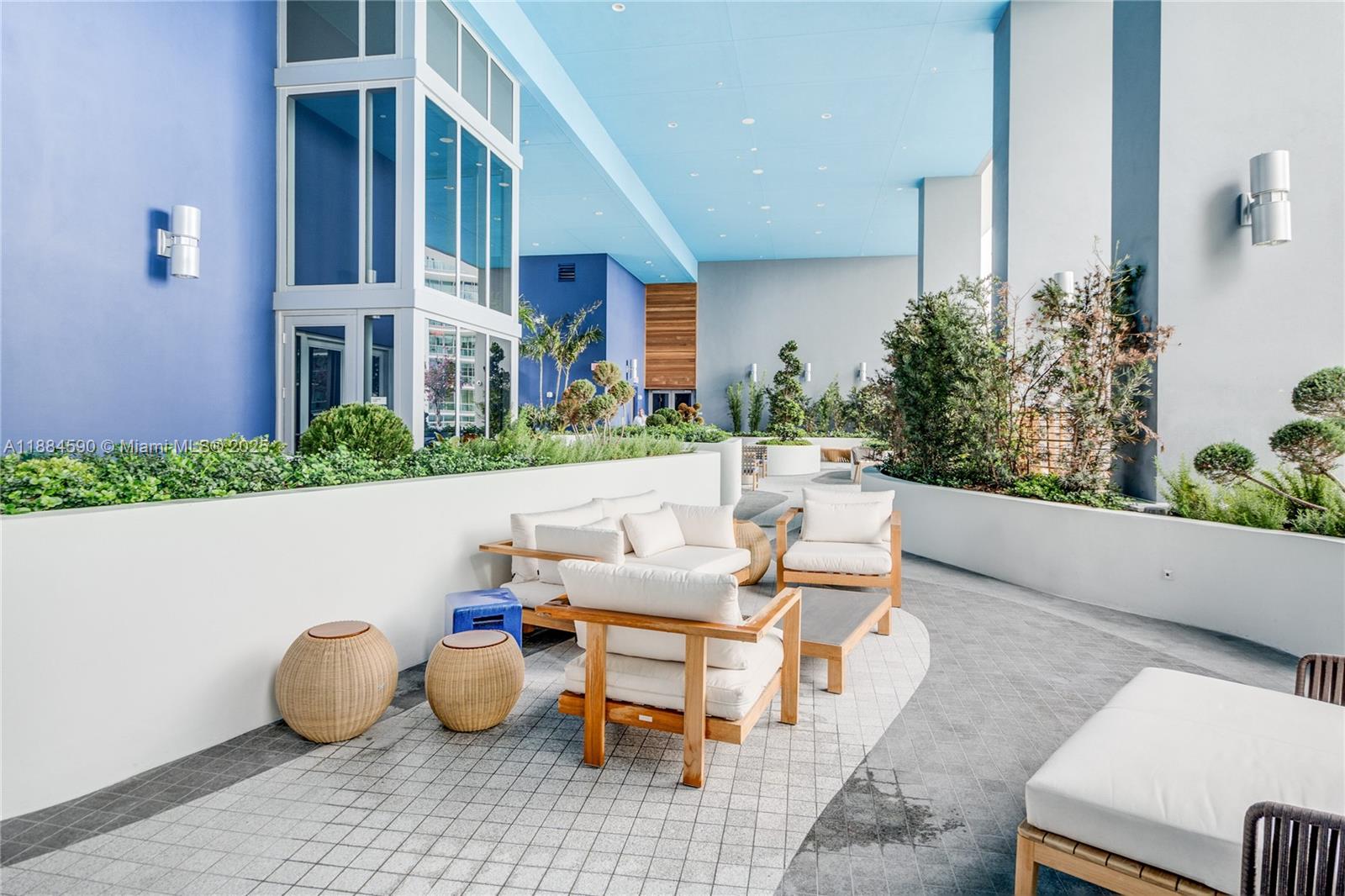 BRICKELLHOUSE CONDO - Residential