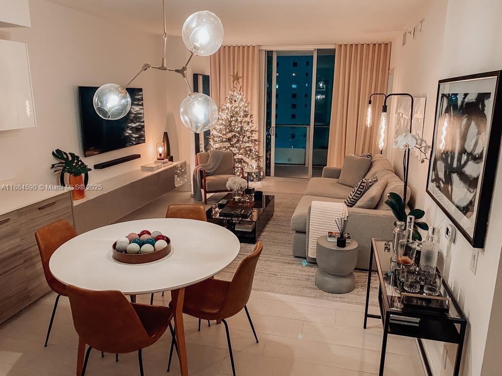 BRICKELLHOUSE CONDO - Residential