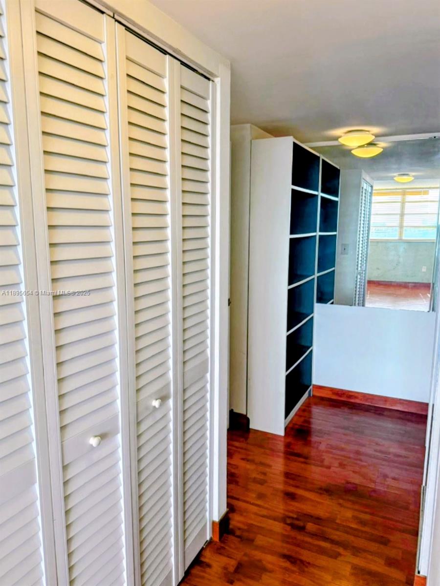 KEYSTONE HARBOR CLUB COND - Residential