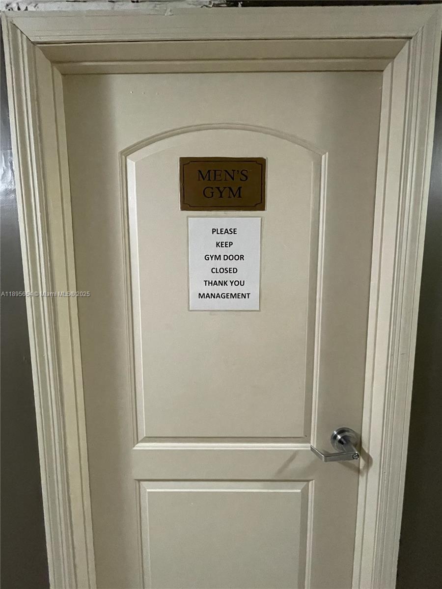 KEYSTONE HARBOR CLUB COND - Residential