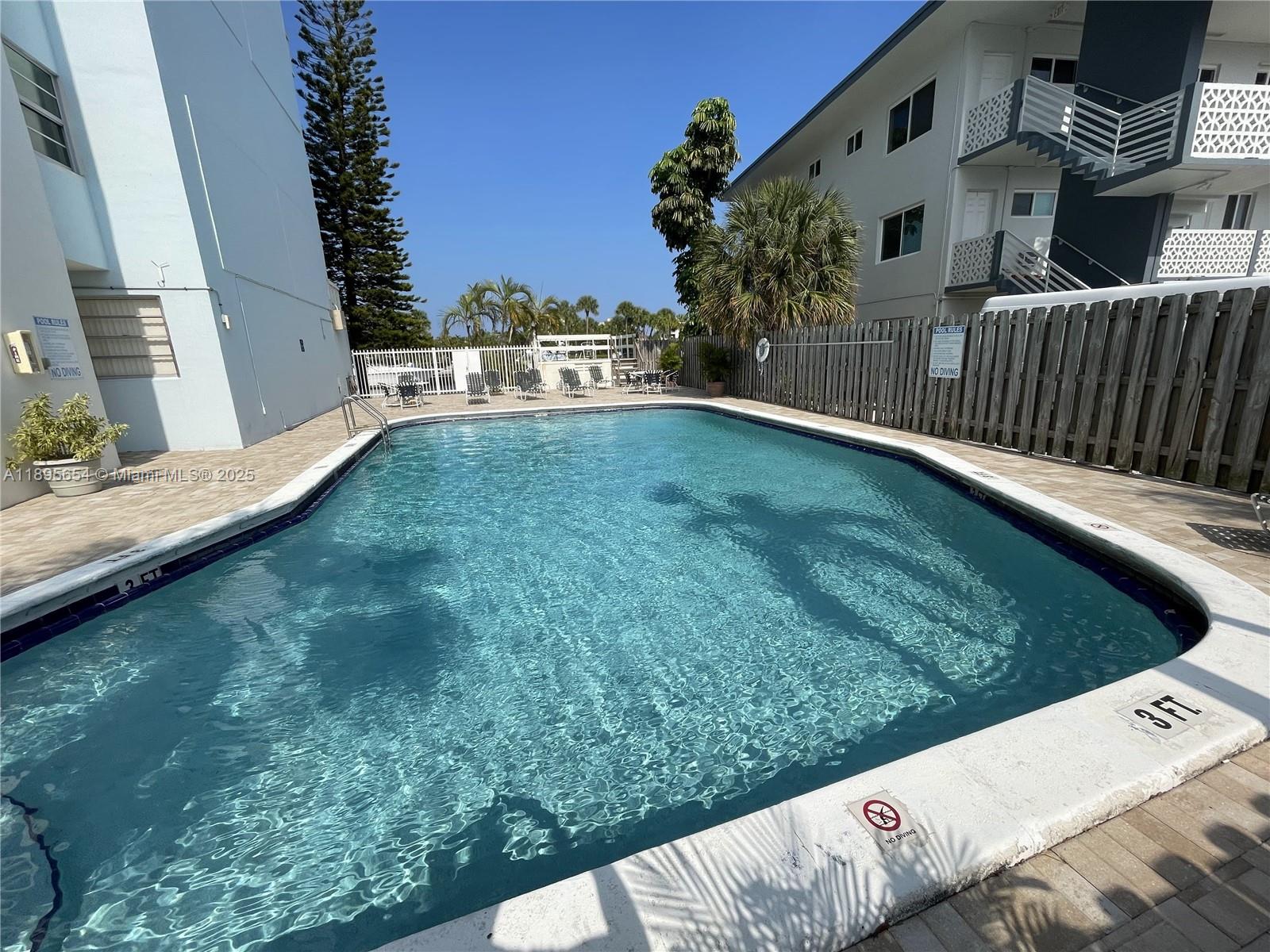 KEYSTONE HARBOR CLUB COND - Residential