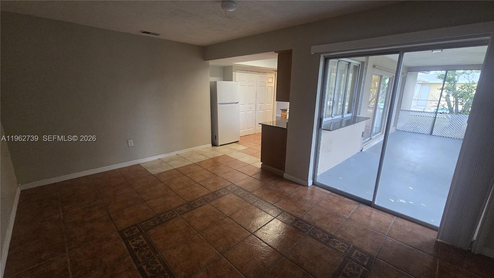 SUNRISE GOLF VILLAGE SEC - Residential