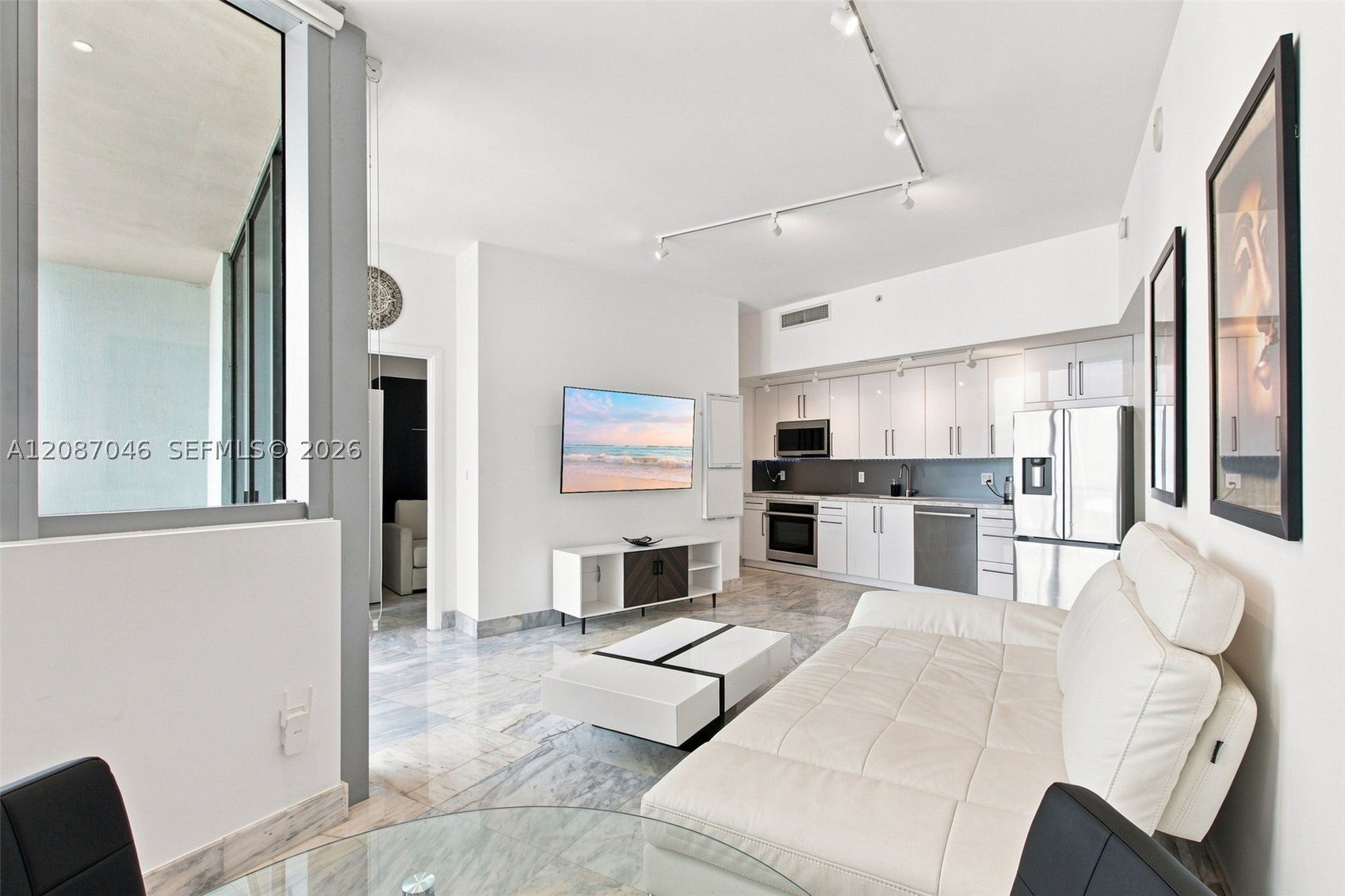 92 SW 3rd St 5106