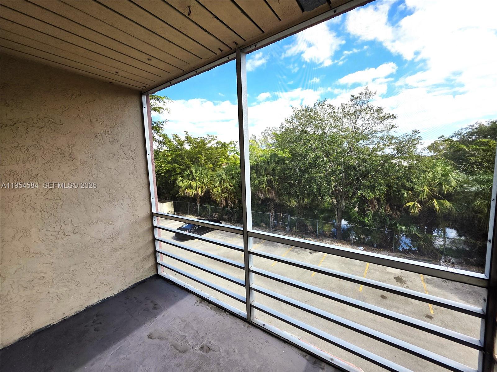 BROOKFIELD SQUARE CONDO - Residential