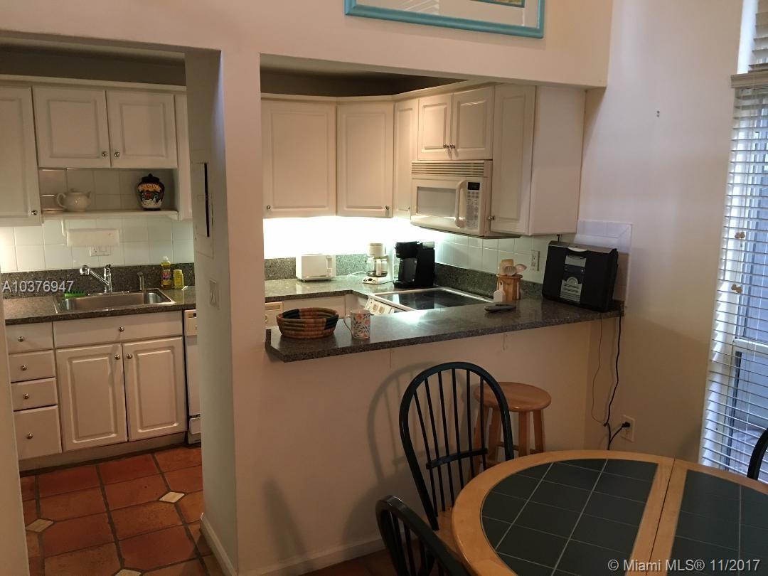 COCONUT GROVE APT CONDO - Residential Lease