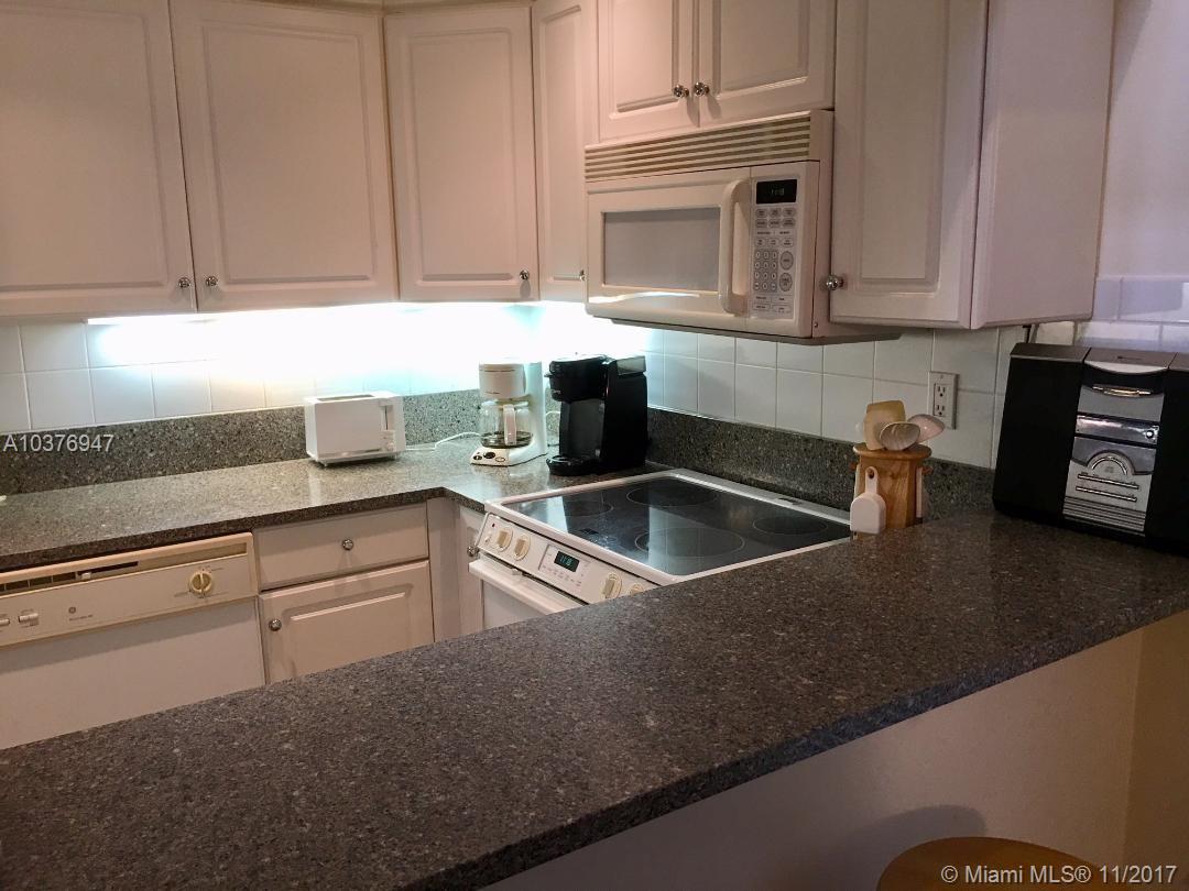 COCONUT GROVE APT CONDO - Residential Lease