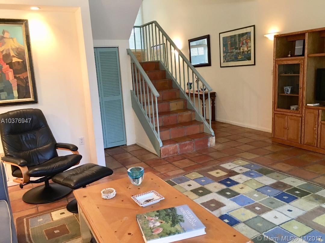 COCONUT GROVE APT CONDO - Residential Lease