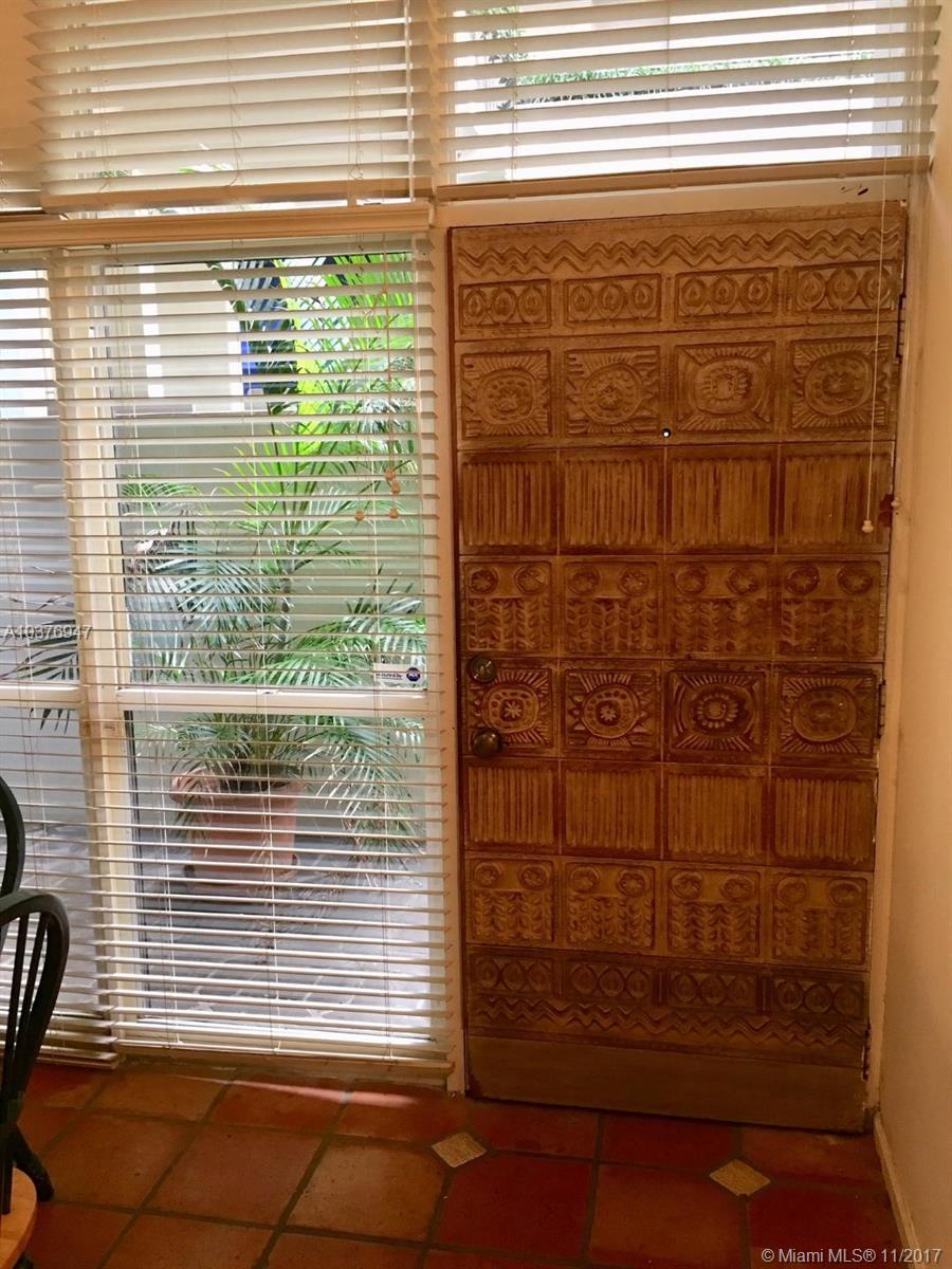 COCONUT GROVE APT CONDO - Residential Lease