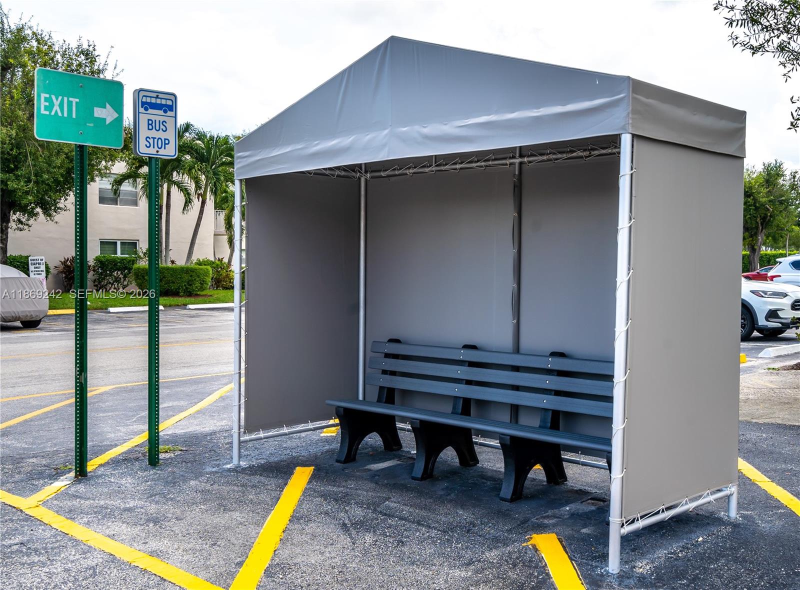 KINGS POINT CAPRI CONDOS - Residential