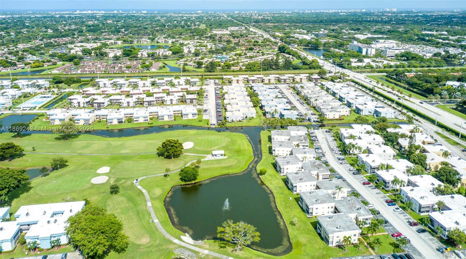 KINGS POINT CAPRI CONDOS - Residential