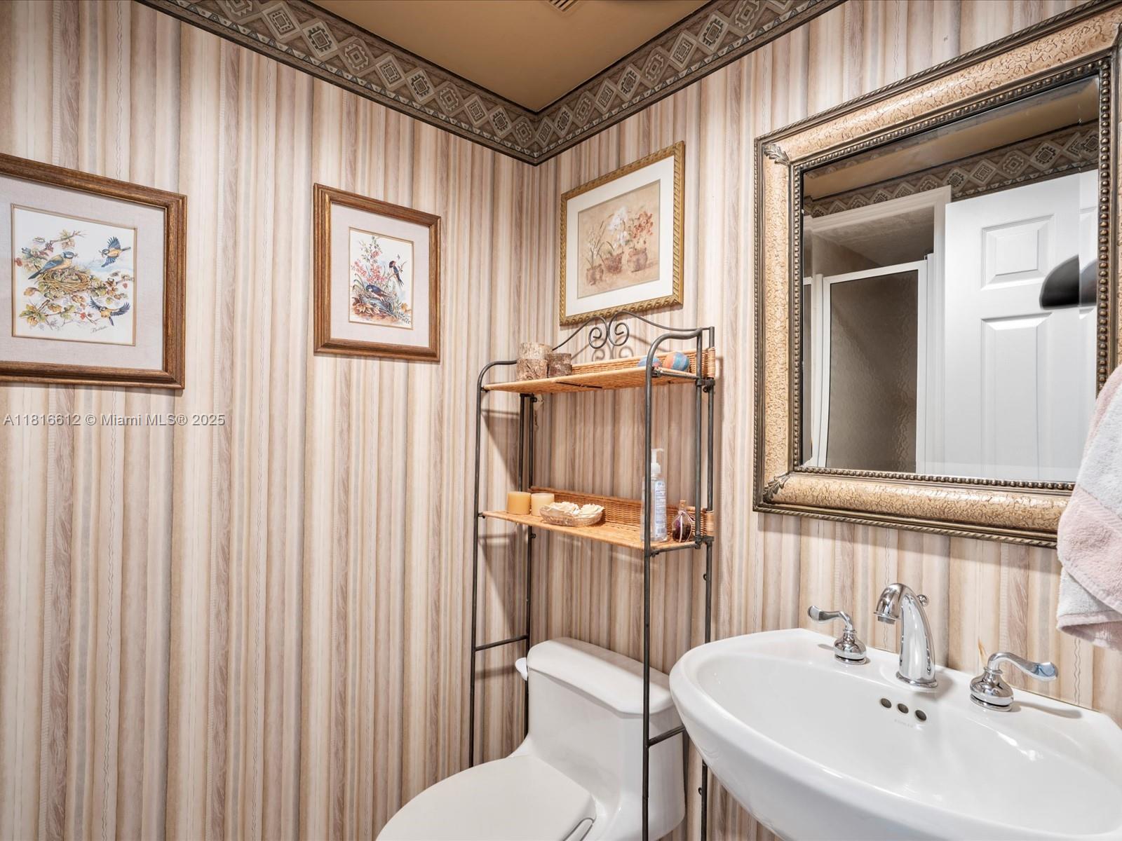 AVENTURA LAKES PHASE 1 - Residential