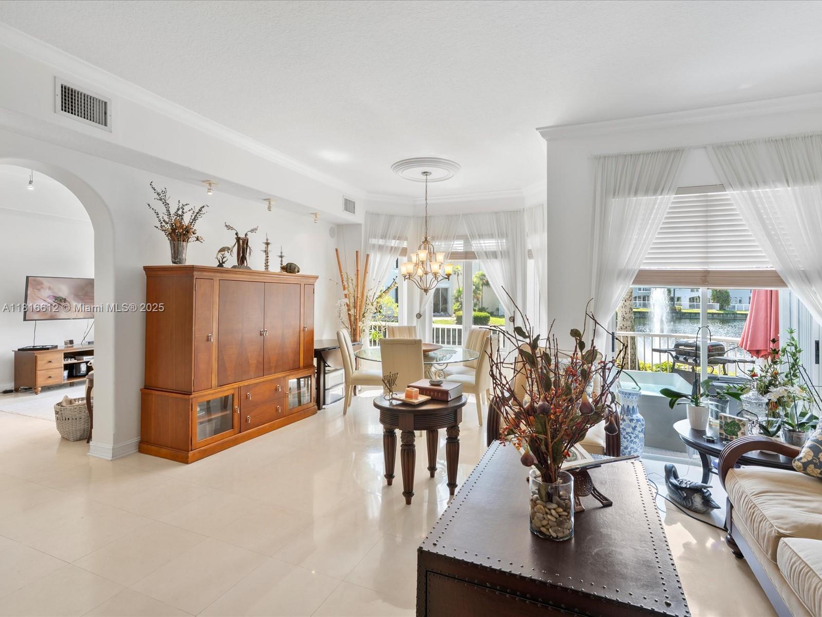 AVENTURA LAKES PHASE 1 - Residential