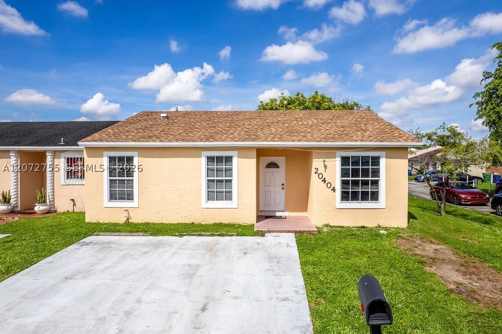 20404 NW 27th Ct