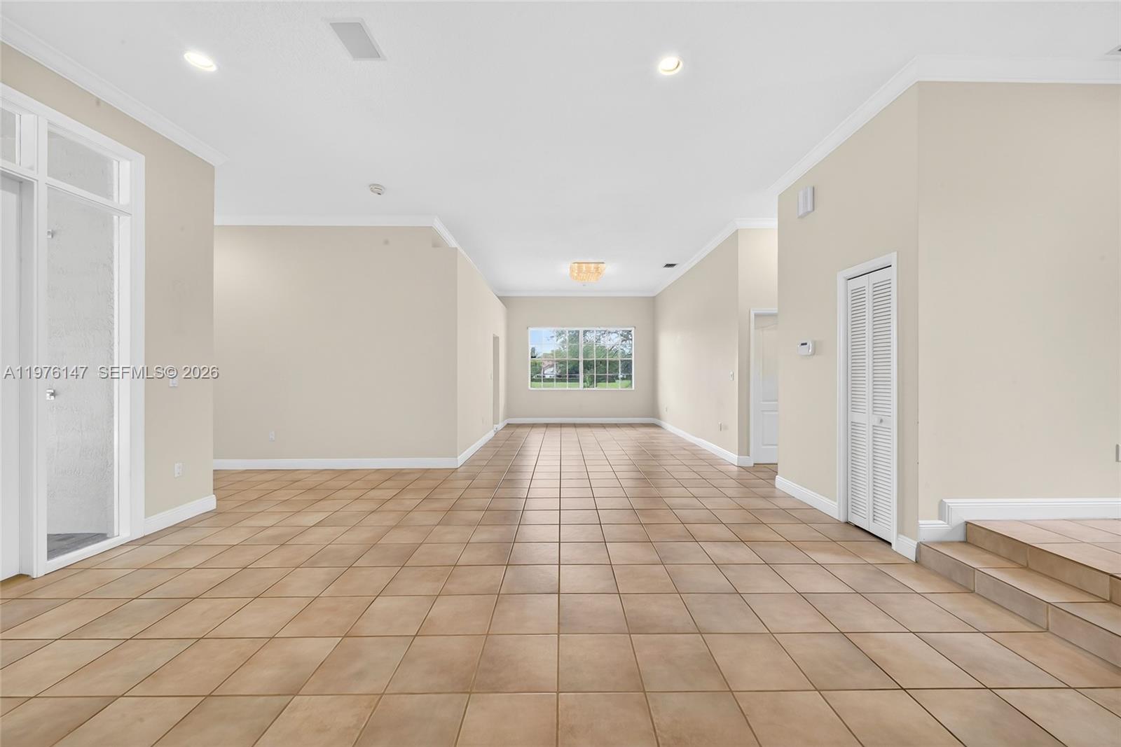 MANSIONS BY THE FALLS - Residential