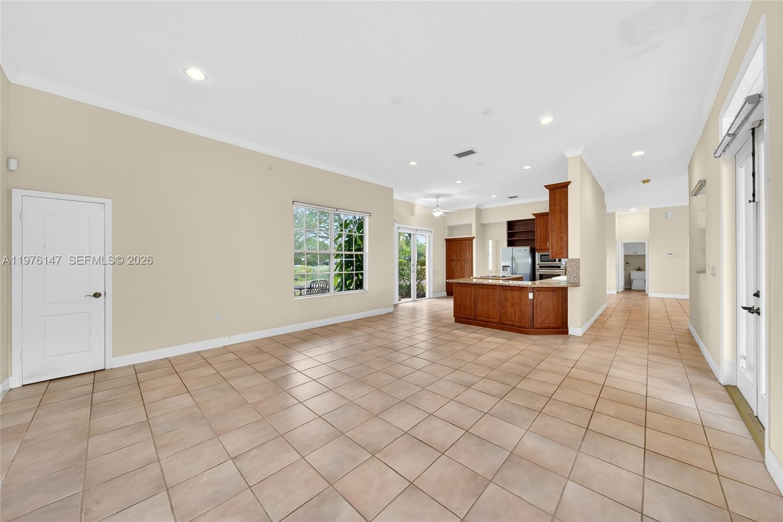 MANSIONS BY THE FALLS - Residential