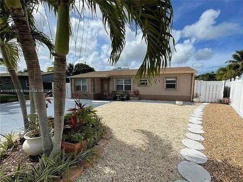 621 NE 61st St Oakland Park FL 33334