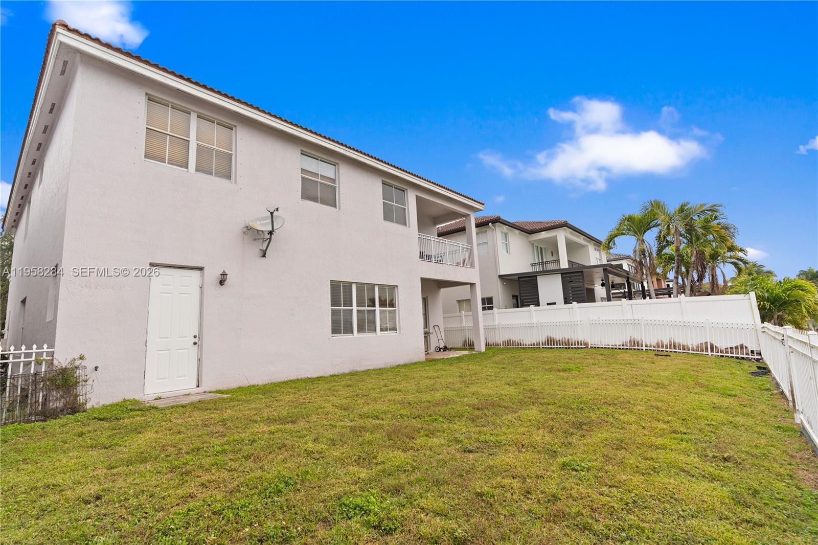 CENTURY GARDENS - Residential