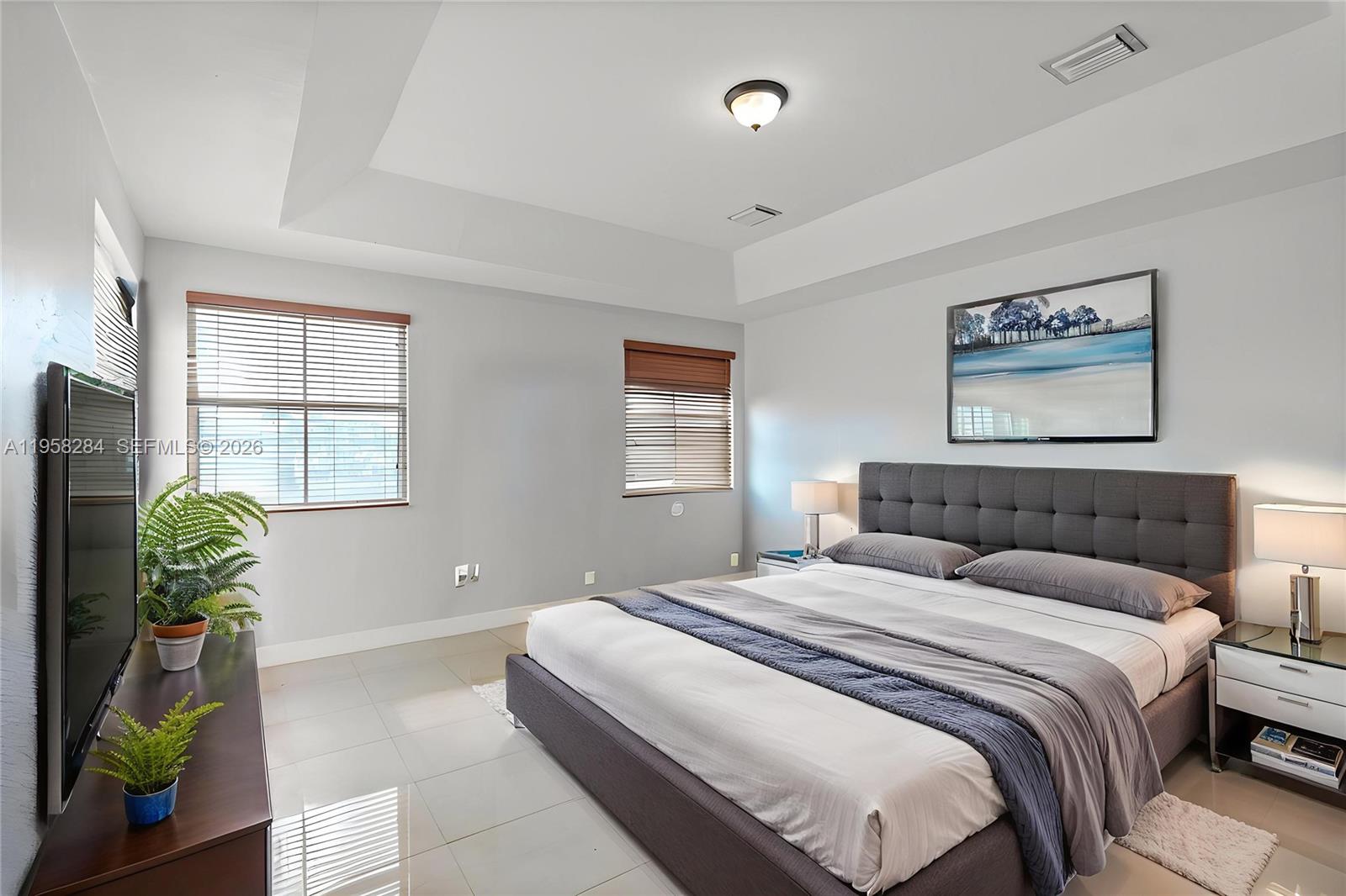 CENTURY GARDENS - Residential