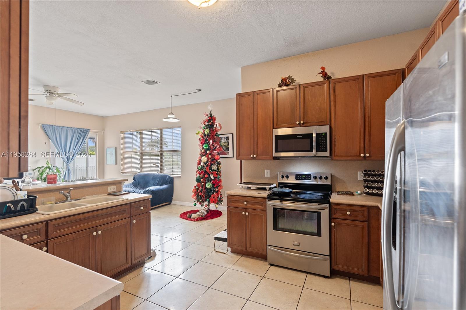 CENTURY GARDENS - Residential