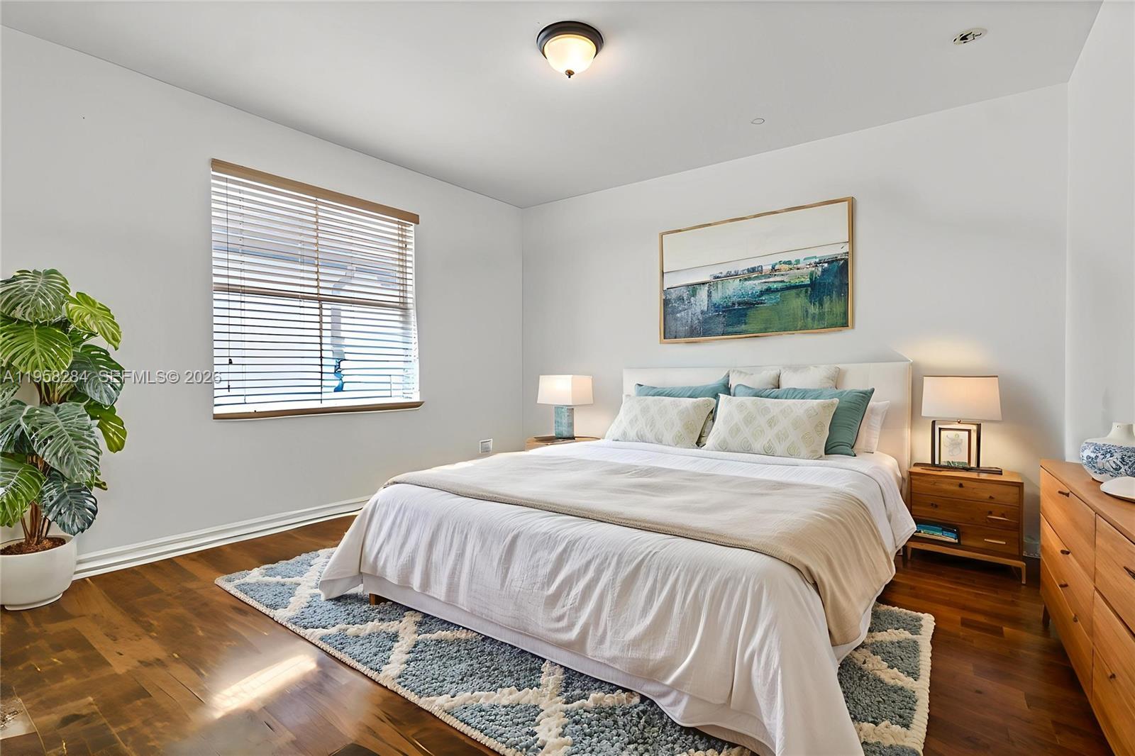 CENTURY GARDENS - Residential